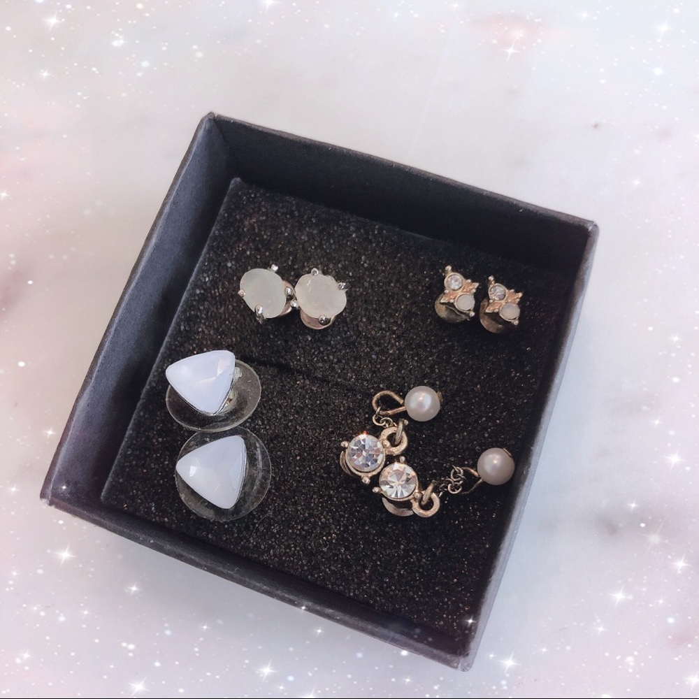 SALE❗️✨Set Of Four✨ Silver Gemstone Earrings